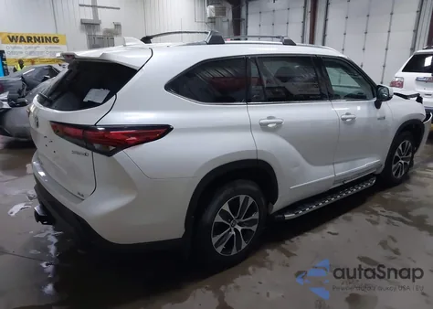 2021 Toyota Highlander Hybrid Xle from USA, damaged, VIN 5TDHBRCHXMS022383